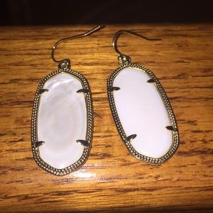 BRAND NEW White Kendra scott earrings